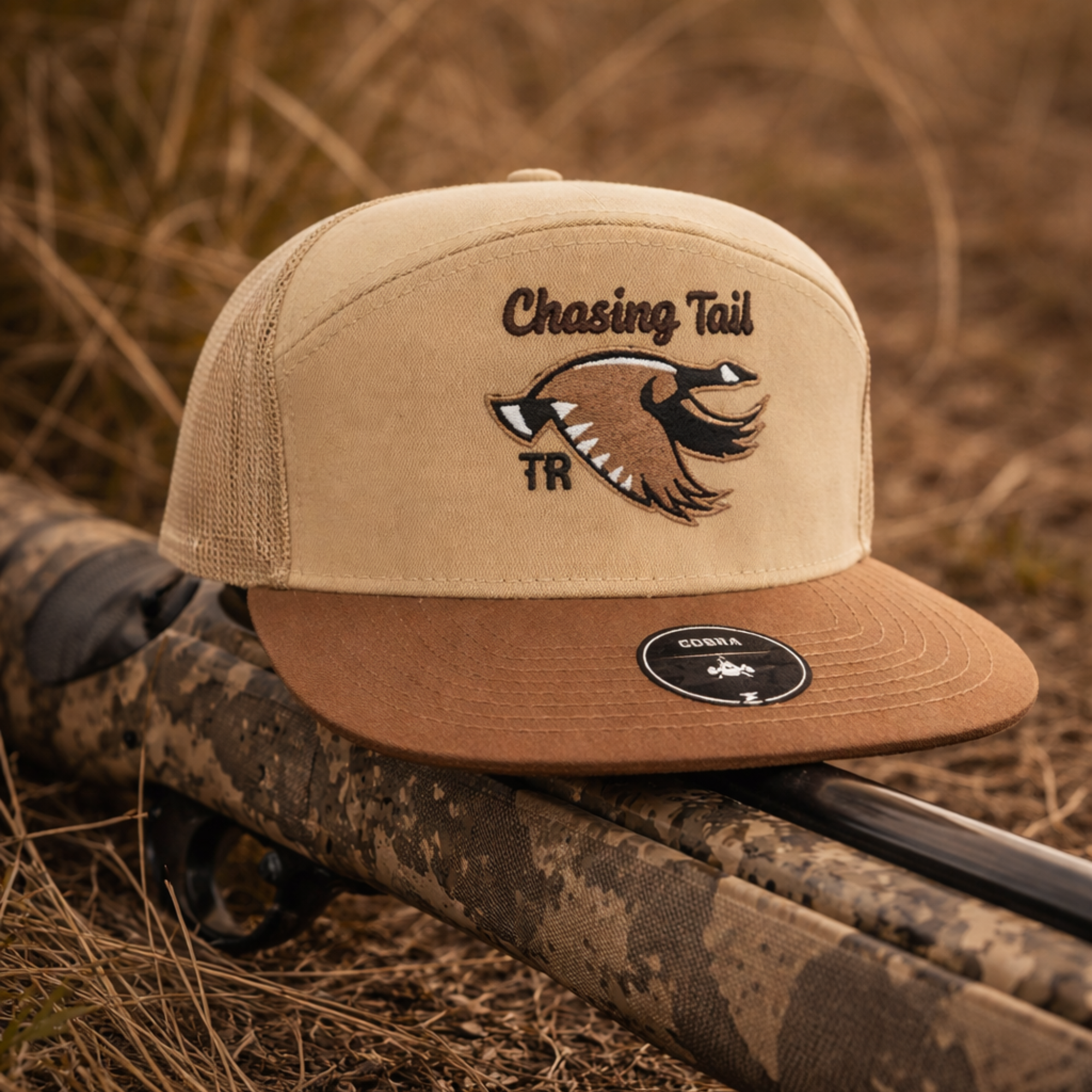 7 panel Chasing Tail Hat